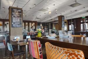 Sunflower lunchcaf&eacute;