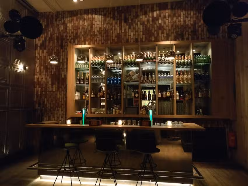 Supper Restaurant & Club