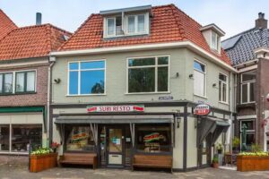 Suri Resto “Kon Esi Baka”