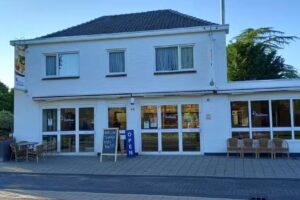 ‘t bakhuus De Beemd – Beek en Donk🍟