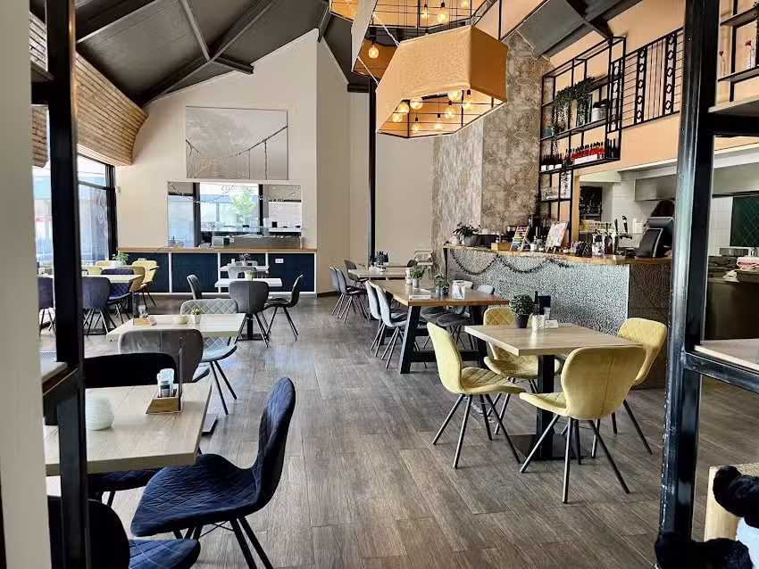 &rsquo;t Hart van Dieren &ndash; Sushi & Tapas