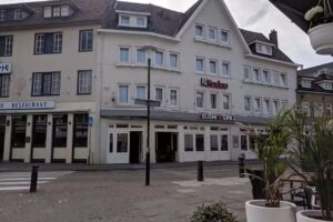 &lsquo;T Hoekje &ndash; Party & Bites