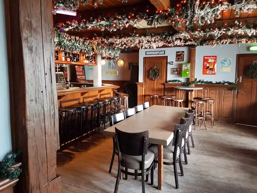 Taveerne &rsquo;t Raathuis