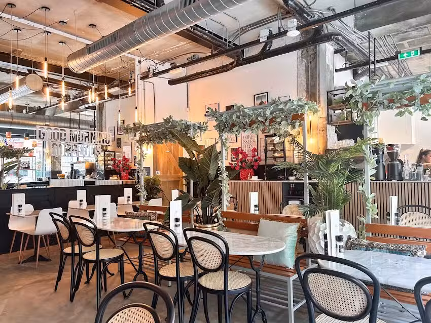 Teds Eindhoven Nieuwstraat &ndash; All Day Food & Drinks
