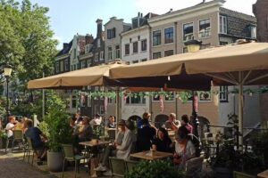Teds Utrecht Oudegracht &ndash; All Day Food & Drinks