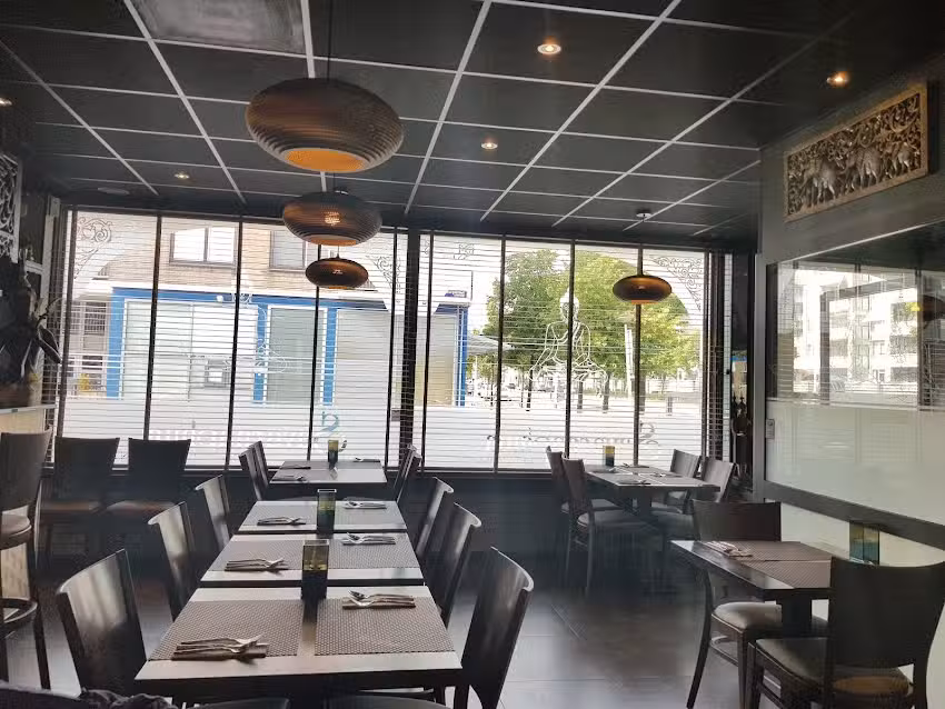 Thais restaurant Suvarnaphum