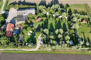 Theetuin de Stokroos / Boerenrustcamping de Kermisrose