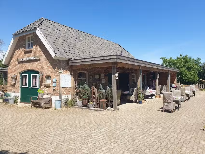 Theetuin en koffiehuis Balgoy