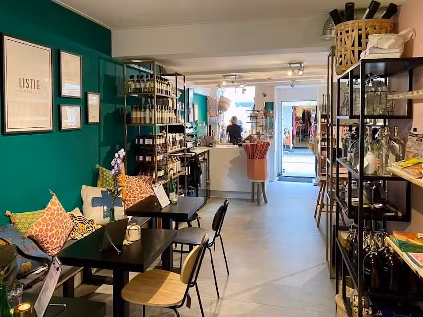 Thuiz Coffee &ndash; Food &ndash; Lifestyle