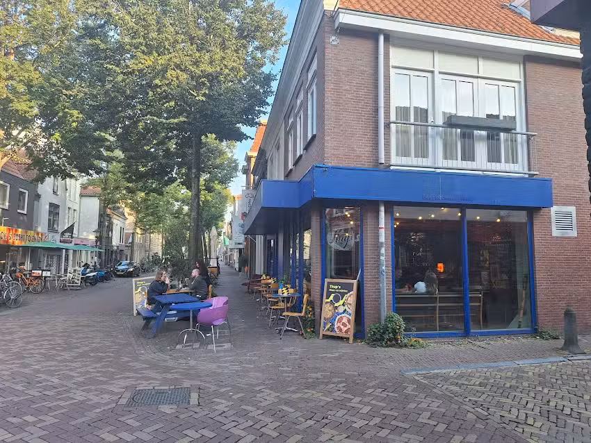 Thup&rsquo;s pizza- en wijnbar