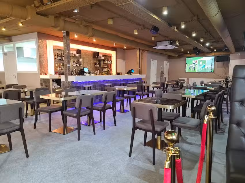 Tropicana Lounge African Restaurant