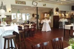 V.O.F. Caf&eacute;-Petit Restaurant Aurora