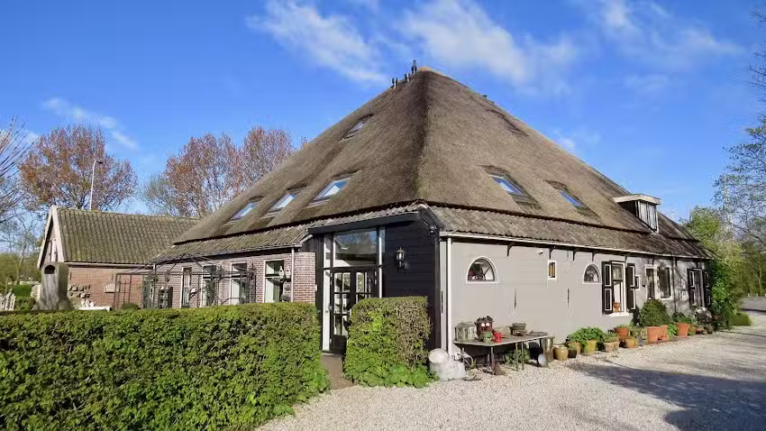 V.O.F. Shepherdshouse