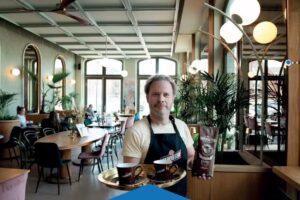 Van Houten Grand Café