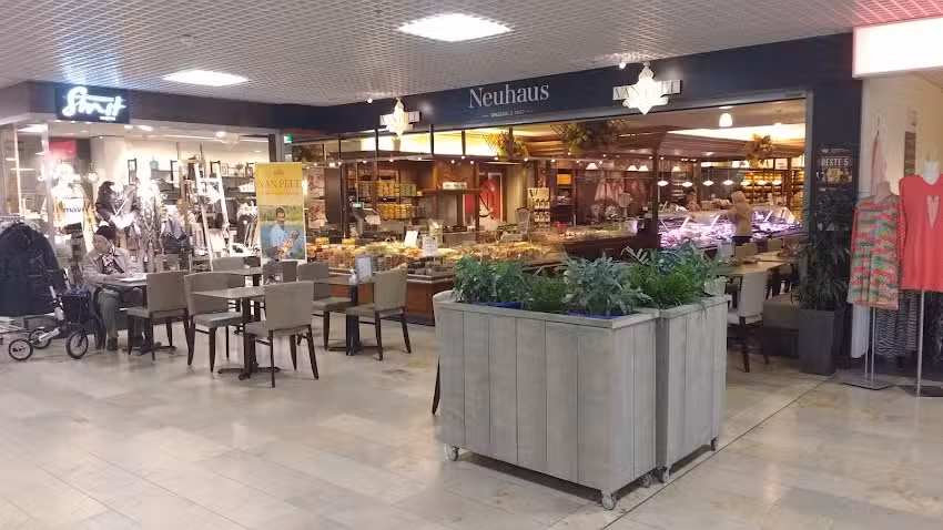 Van Pelt Delicatessen & Catering