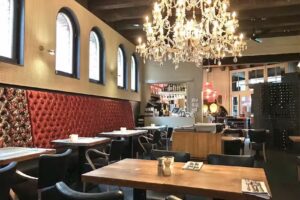 Van Puffelen &ndash; Eetcaf&eacute; & Meer!