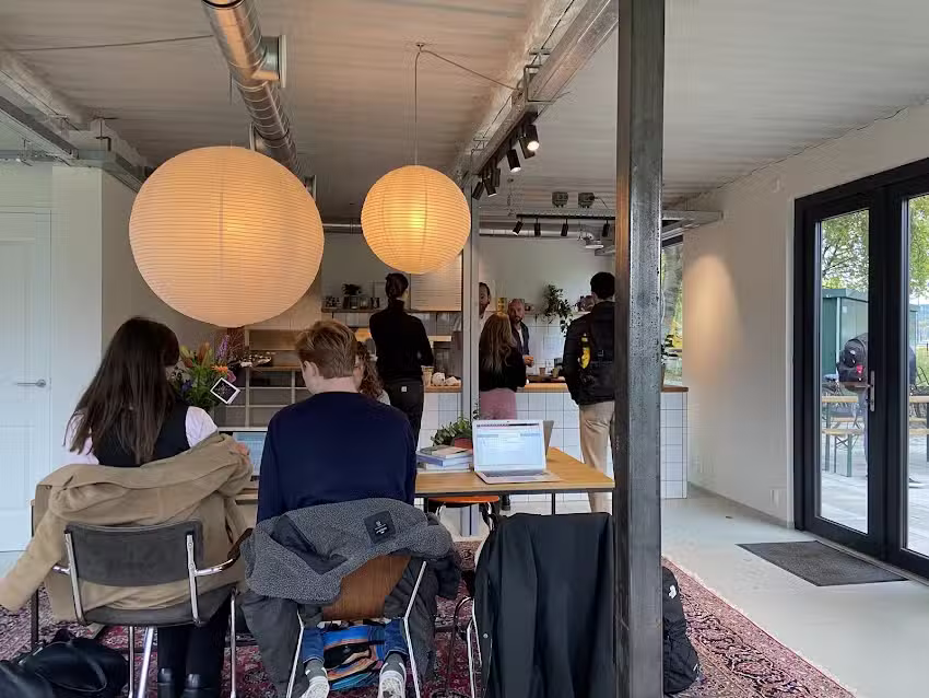 VRIJ &mdash; Koffie, Lunch & Brainstormruimte