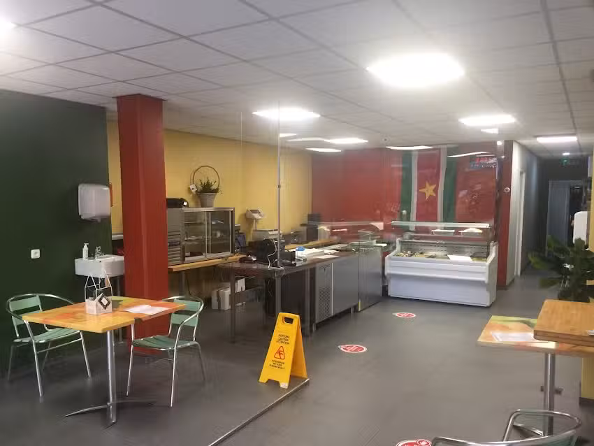 Warung Sejeh &ndash; Javaans en Surinaams eethuis