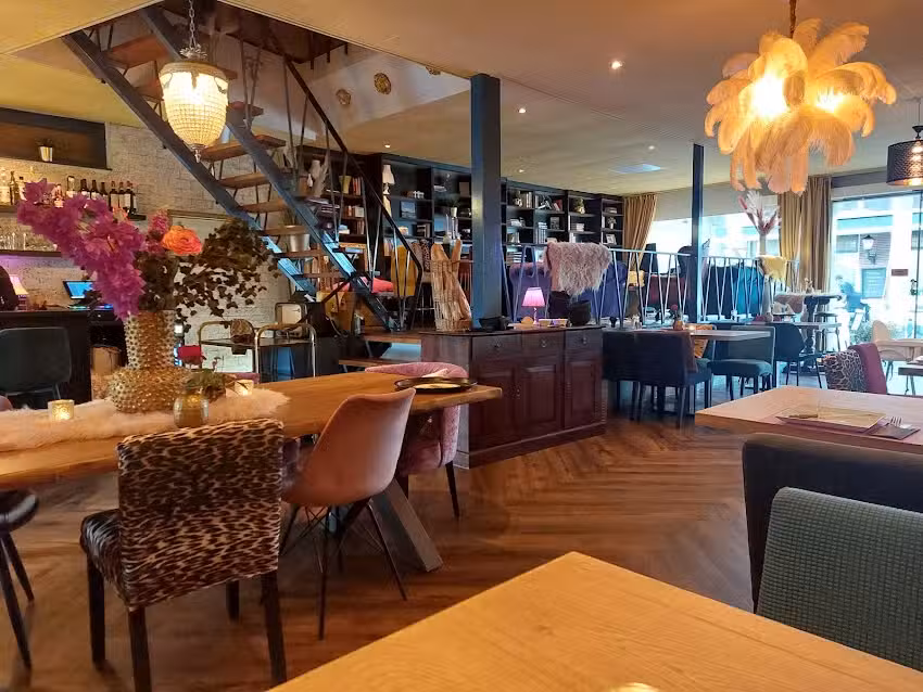 Zaut Fondue restaurant