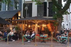 ZUS. Bar-Kitchen Deventer